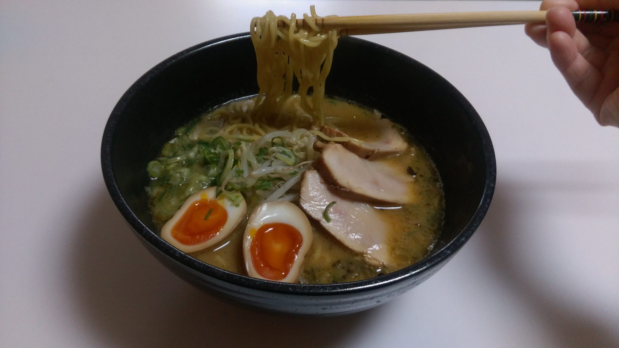 A特中華でラーメンを作る